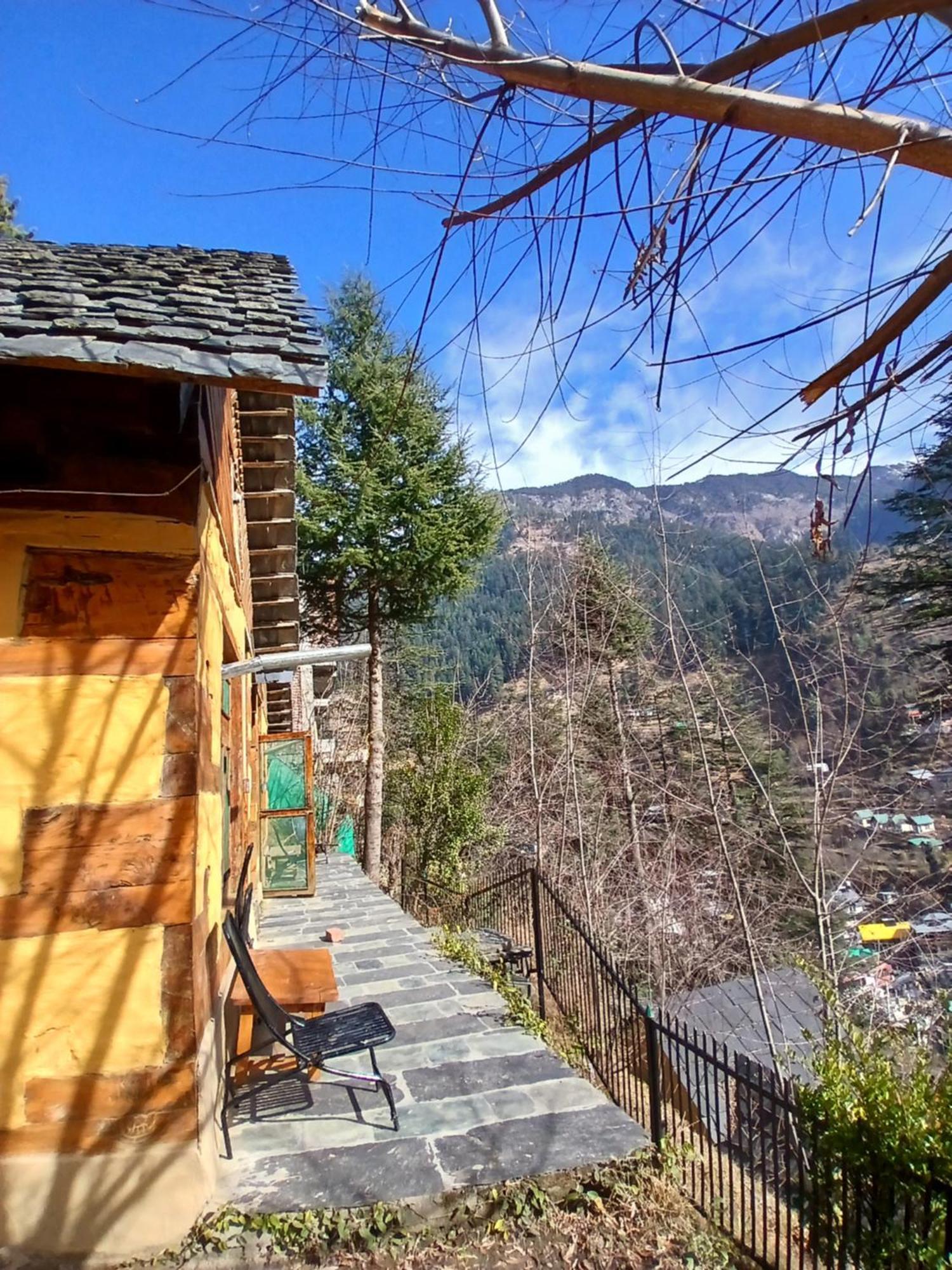 Swiss Cottage Jibhi Bagian luar foto